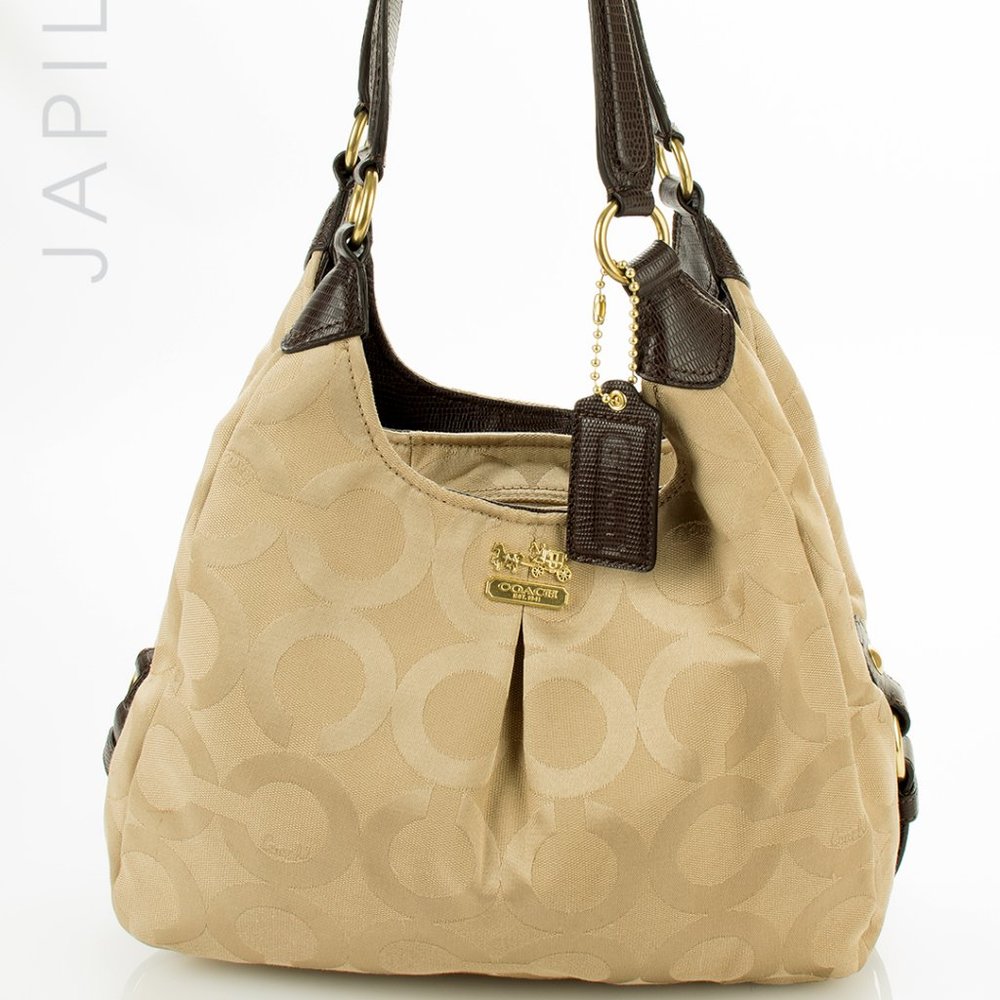 Coach Maggie Optic beige canvas shoulder bag